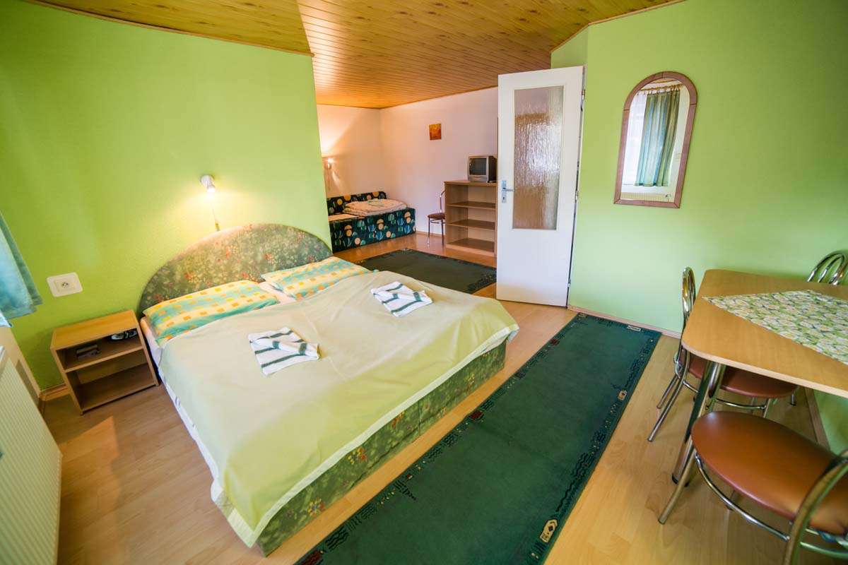 Penzión Zelený dom na Orave s vyhrievaným bazénom, soľnou jaskyňou a zľavou do termálneho parku Meander Oravice