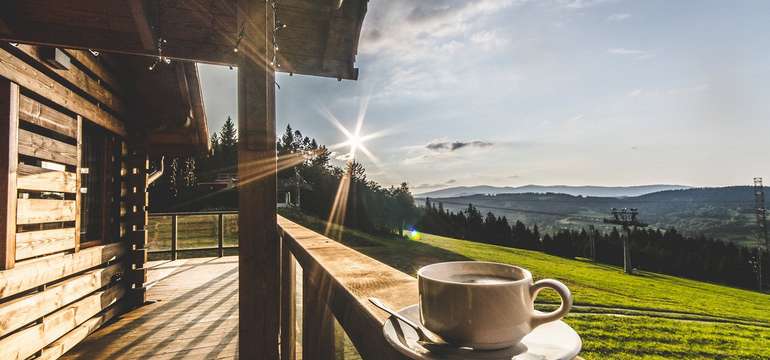 Kompleks Beskid*** leží v pokojnej prírodnej časti Poľska