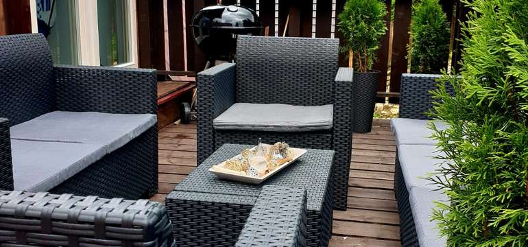 Bonusom apartmánu na 2. podlaží je terasa s prenosným grilom