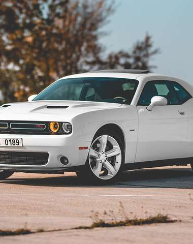 Jedinečný zážitok za volantom nadupaného Dodge Challengera V8 HEMI 5.7l