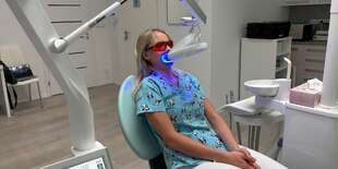 Dentálna hygiena a profesionálne bielenie na klinike Dentmedik