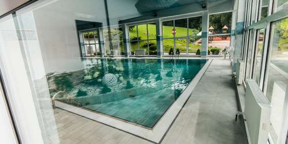 Obľúbený Kompleks Beskid*** ihneď pri lyžiarskom svahu s neobmedzeným wellness a polpenziou/Poľsko - koło Rabki Zdrój