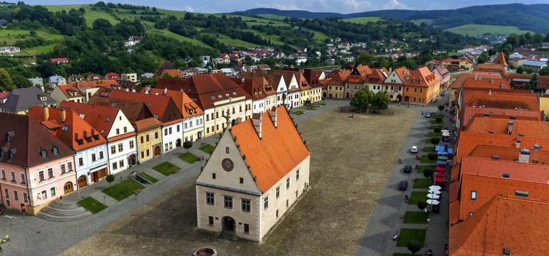 Bardejov - historické mesto zapísané do zoznamu UNESCO leží 5 km od kúpeľov