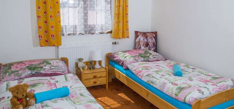 Ubytovaní budete v komfortních apartmánech se sociálním zařízením