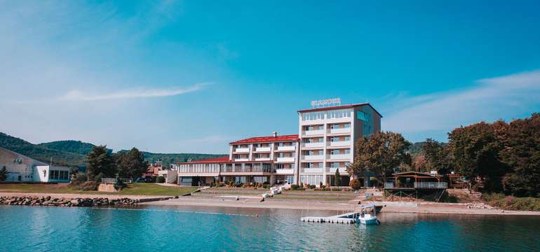 Relax v hoteli Glamour**** pri Zemplínskej šírave