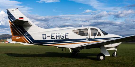 Prelet lietadlom ROCKWELL COMMANDER 114 pre 1 až 3 osoby s možnosťou pilotovania/Spišská Nová Ves