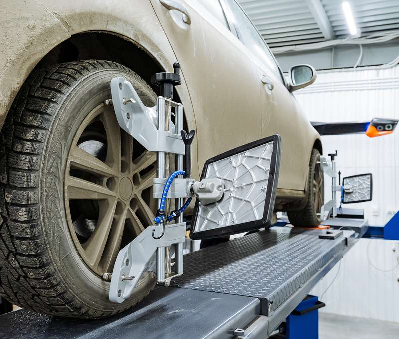 Geometria kolies s diagnostikou a nastavením obidvoch náprav v autoservise BT