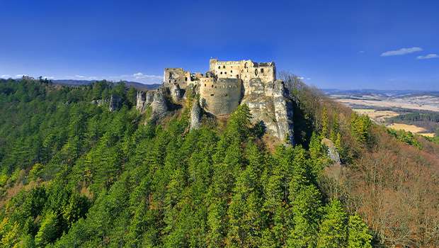 Lietavský hrad – romantika na kopci
