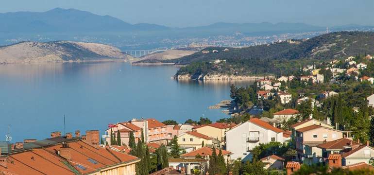 Crikvenica je známa svojou miernou klímou s teplými, suchými letami