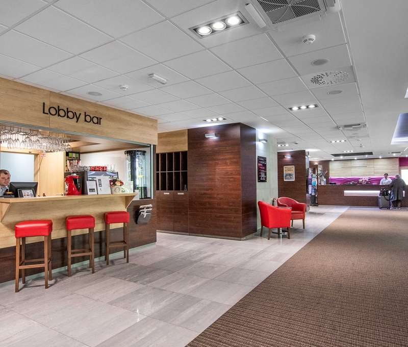 Lobby bar v Hoteli Alexander****, kde si môžete posedieť pri káve či lahodnom drinku