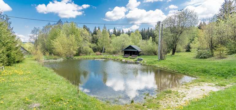 Oázou klidu a pohody se pro vás stane venkovní prostředí hotelu
