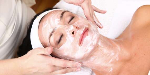 Japonská omladzujúca masáž tváre, krku a dekoltu KOBIDO a bukálna masáž v salóne Balance Terapie/Bratislava - Ružinov