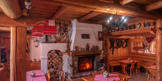 SOVA Hotel & Restaurant pod majestátnymi Belianskymi Tatrami s reštauráciou tradičnej kuchyne/Ždiar