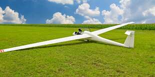 Let vetroňom s možnosťou pilotovania