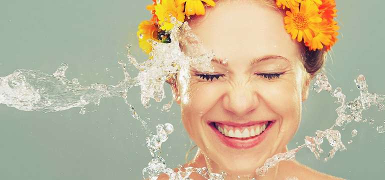 Omladenie pleti ošetrením Hydra Beauty Facial v In Visage