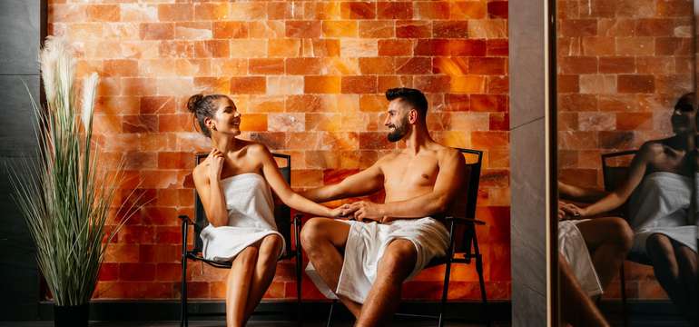 Nové wellness centrum s bazénom, vírivkou a saunáriom v hoteli Helan***