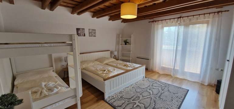 4-lôžkový apartmán s 2 spálňami