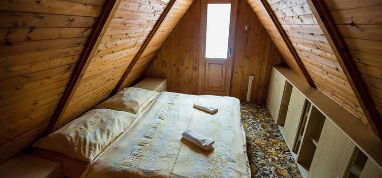 Aktívna dovolenka v chatkách alebo apartmánovom dome rezortu Ekoma vo Zvolene