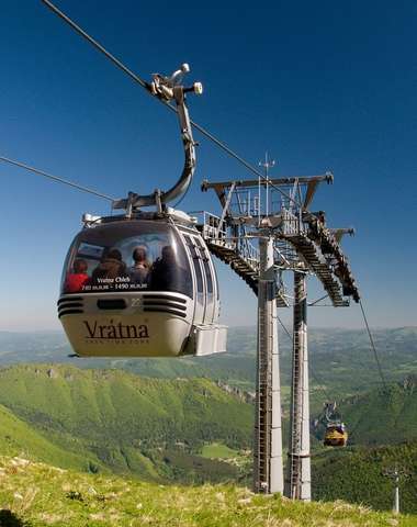 50 % zľava na kabínovú lanovku Chleb