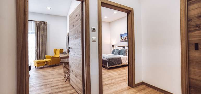 Apartmány sú zložené z obývačky, spálne, kuchyne a terasy