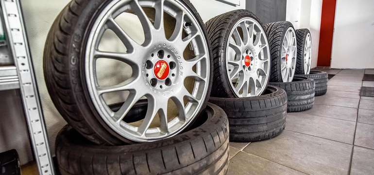 H&S GARAGE