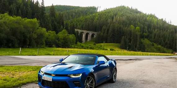 Premeňte každú cestu na udalosť: Mustang alebo Camaro k dispozícii od 1 dňa/Košice
