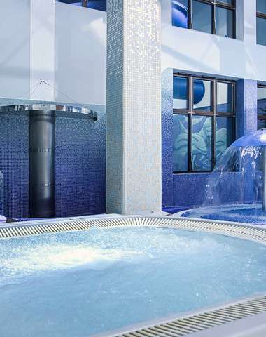 Poľský hotel Klimek**** má vlastný aquapark s bazénom, vírivkou a toboganom