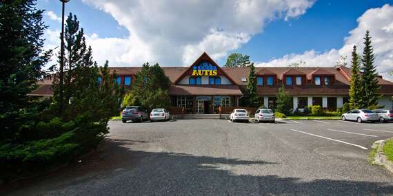 Dovolenka v rodinnom hoteli Autis*** pod Tatrami s polpenziou, saunou a 2 deťmi zadarmo/Vysoké Tatry - Dolný Smokovec