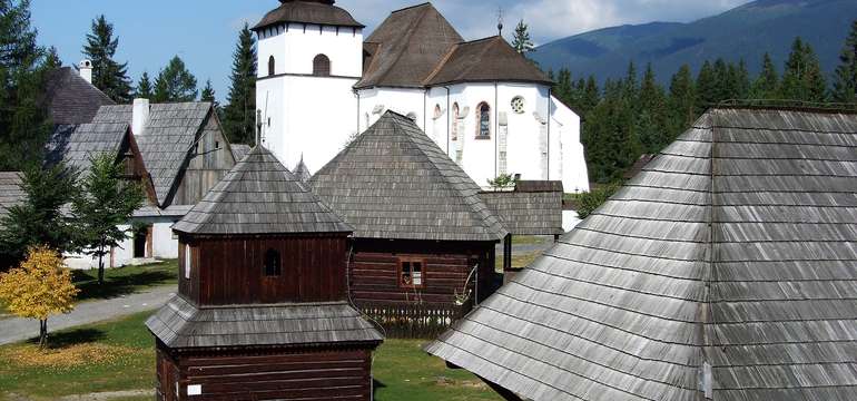 Jeseň je v Holliday Village Tatralandia ideálna na podnikanie výletov
