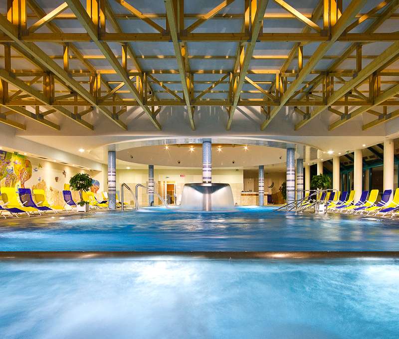 Špeciálna úprava zabezpečuje bezpečnosť a čistotu bazénov vo Wellness Spa Hotela Ozón***