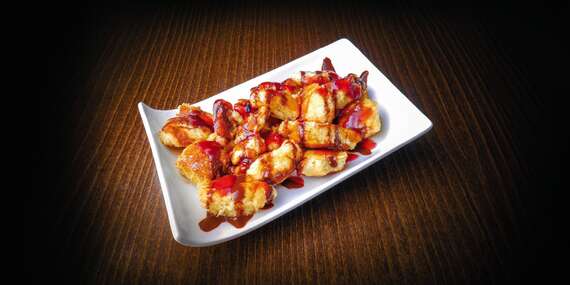 Šťavnaté burgre a dezerty vo Vinárni a Reštaurácií pri Kaplnke vo Vajnoroch/Bratislava - Vajnory