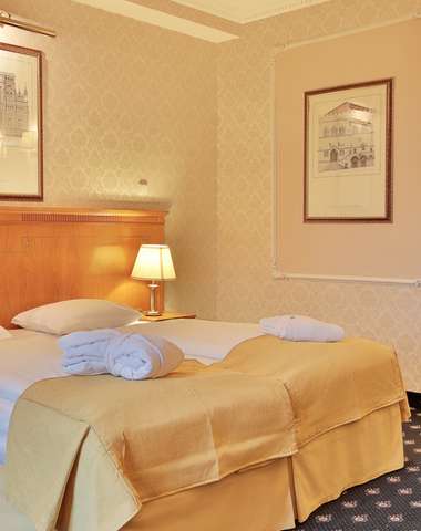 Štýlový nábytok doplní domácu atmosféru celého hotela Belvedere Spa & Wellness****