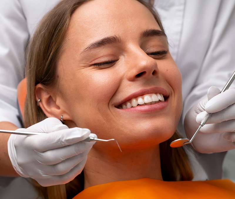 Dentálna hygiena pre dospelých aj deti a bielenie zubov v ambulancií ZAZUBY