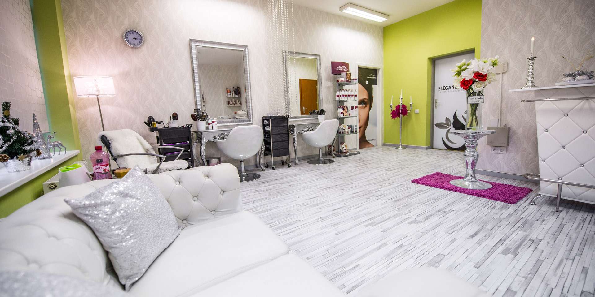 Farbenie alebo šetrná technika balayage a tónovanie v salóne Elegancehair