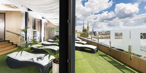 Superior pokoj hotelu Bo33**** v centru Budapešti, střešní wellness, snídaně se sektem a dítě do 8 let zdarma/Maďarsko - Budapešť