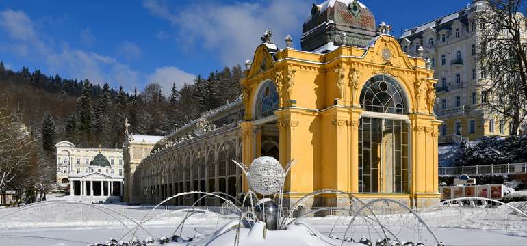 Mariánské lázně nabízí 40 pramenů a řadu památek