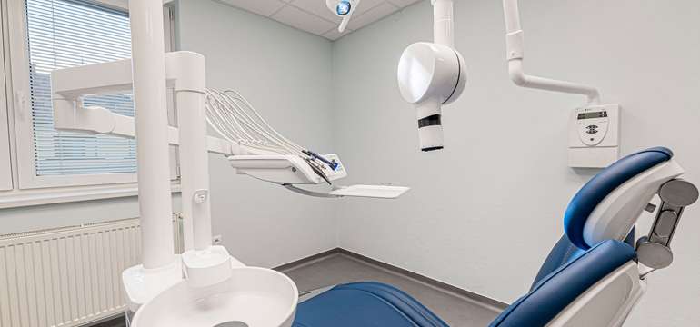 Art Dental Clinic