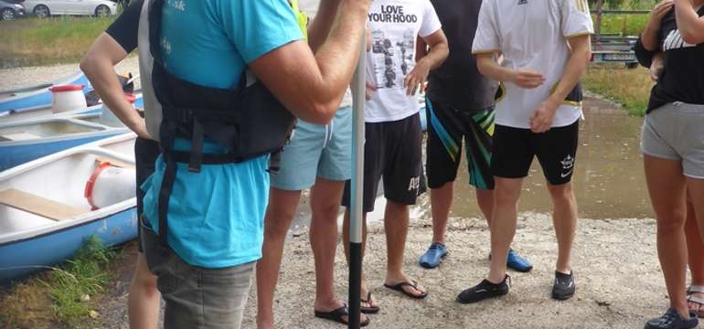 Samotnému splavu predchádza odborná inštruktáž