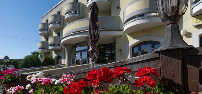 WX Hotel***