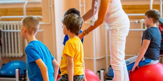 Zdravý chrbát a silné nôžky: permanentka na odborné cvičenia pre deti v ŠNOPe/Bratislava – Ružinov