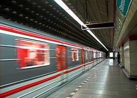 Kde a ako si kúpiť lístok na pražské metro?