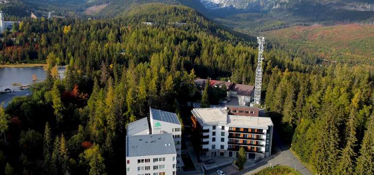 Armeria residence je objekt v úzkom spätí s okolitou prírodou