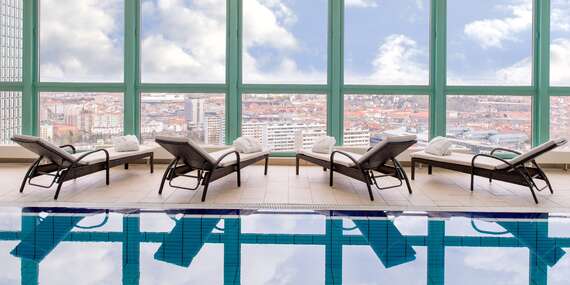 Panorama Hotel Prague s raňajkami a wellnessom na 24. poschodí/Česko - Praha