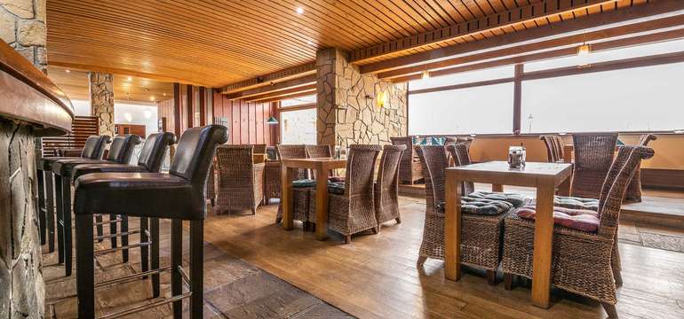Raňajky formou švédskych stolov, večere formou menu