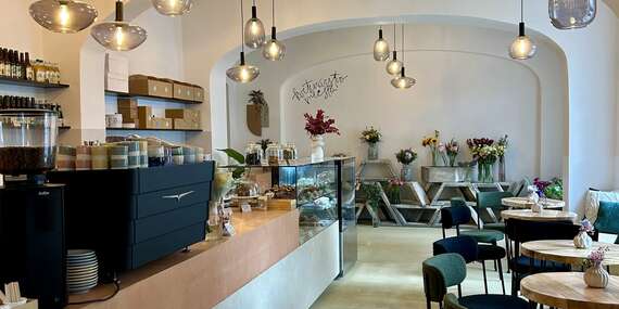 Aranžovanie a viazanie s profesionálnou floristkou v Miesto - rozkvitnutá pekáreň/Bratislava - Staré Mesto