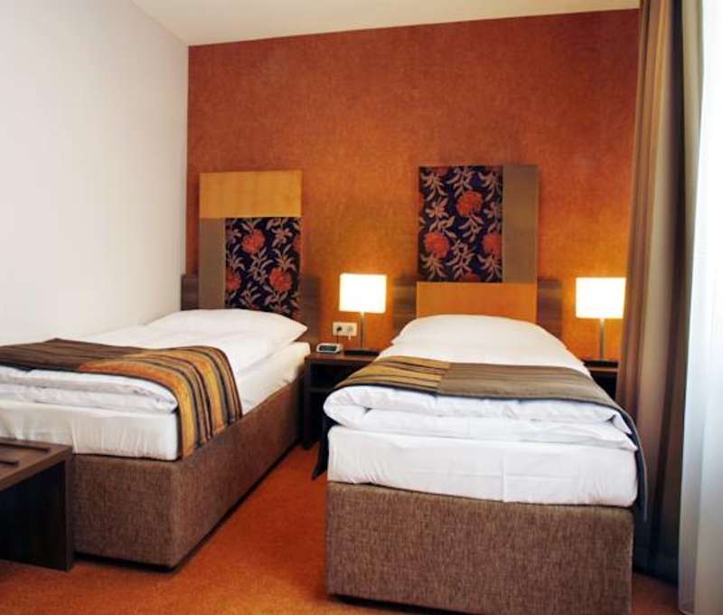  Hotel BELASSI ****