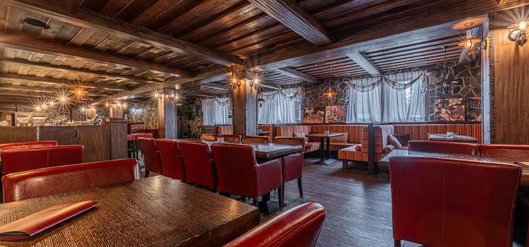 Lobby bar