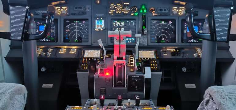 Pilotujte Boeing 737 ako profesionál s leteckým simulátorom FLYONE