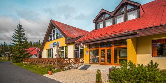 EXTRA CENA: Hotel Rysy*** vo Vysokých Tatrách s polpenziou - len 8 km od najvyššie položenej turistickej osady Štrbské Pleso/Vysoké Tatry - Tatranská Štrba