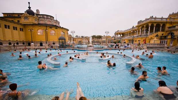 sczechenyi thermal bath